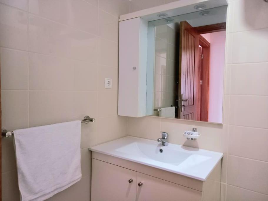 Apartamento Em Santa Maria- Espacoso&Confortavel Luaran gambar