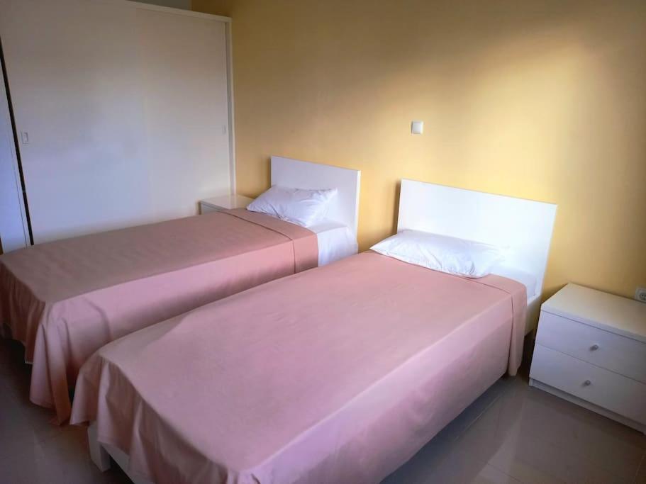 Apartamento Em Santa Maria- Espacoso&Confortavel Luaran gambar